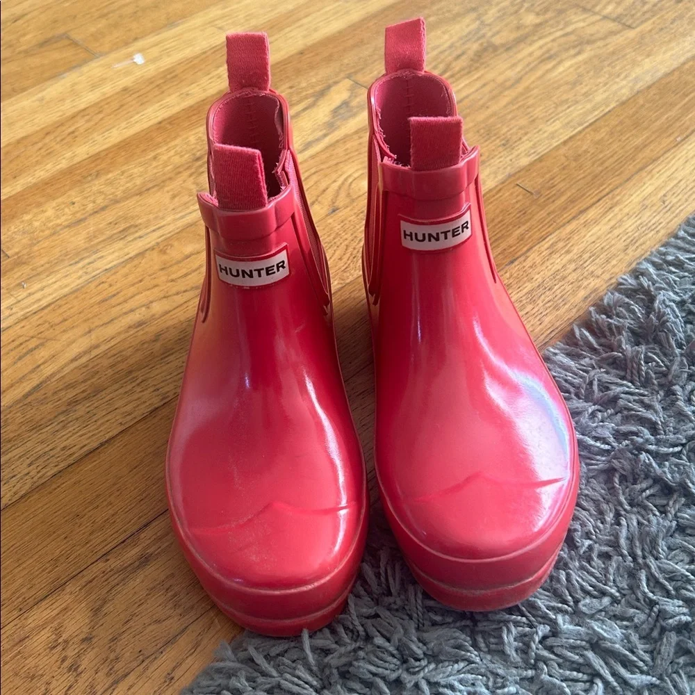 HUNTER Kids Chelsea Pink Red Rain Boots